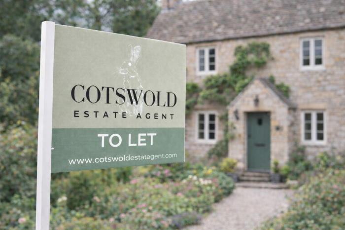 Cotswold Estate Agent To Let 2